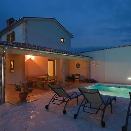 Holiday home 53 Barban